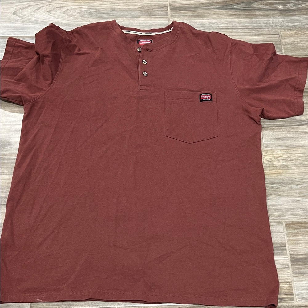 Wrangler Men's Burgundy Henley Shirt